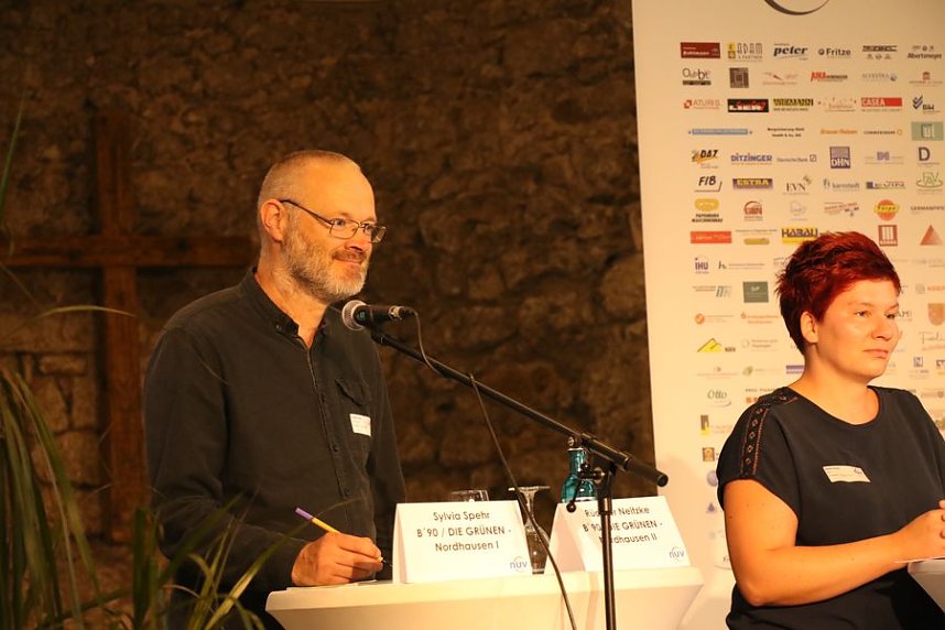 Podiumsdiskussion in der Altendorfer Kirche