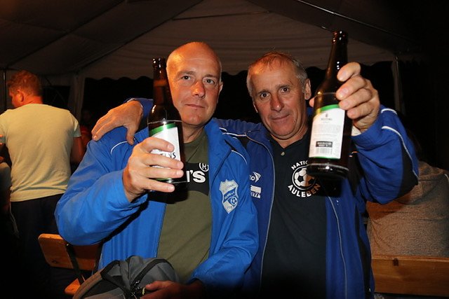 Ausgelassen gefeiert