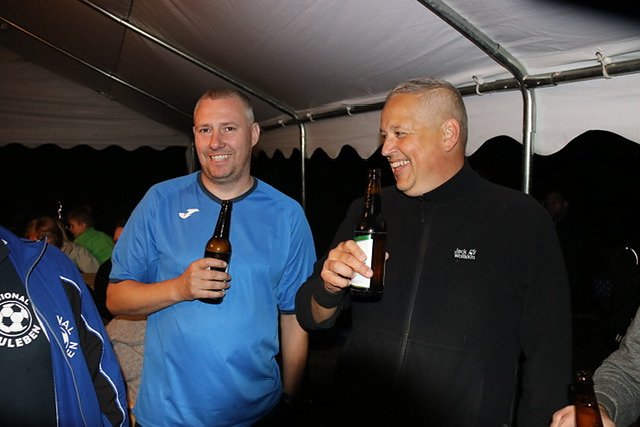 Ausgelassen gefeiert