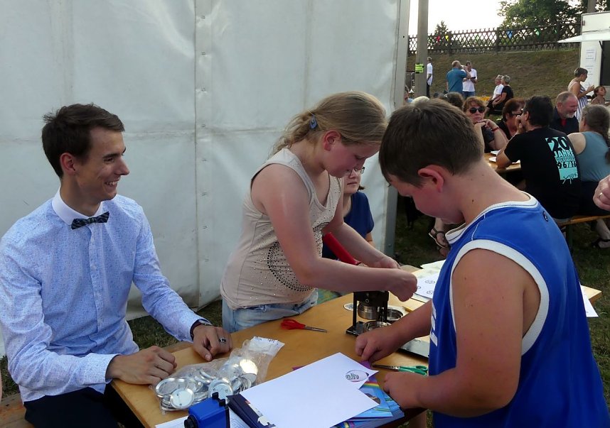 Gemeindep&auml;dagoge Alexander Sch&ouml;nlein in Elende im Einsatz