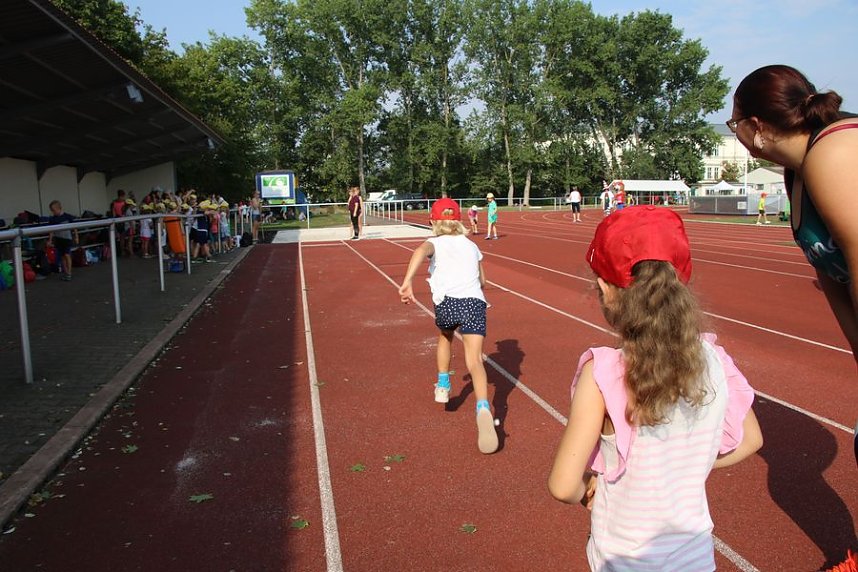 Schulanfangsaktionstag auf dem Hohekreuz-Sportplatz