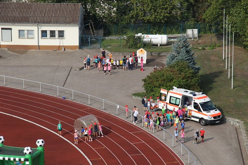 Schulanfangsaktionstag auf dem Hohekreuz-Sportplatz
