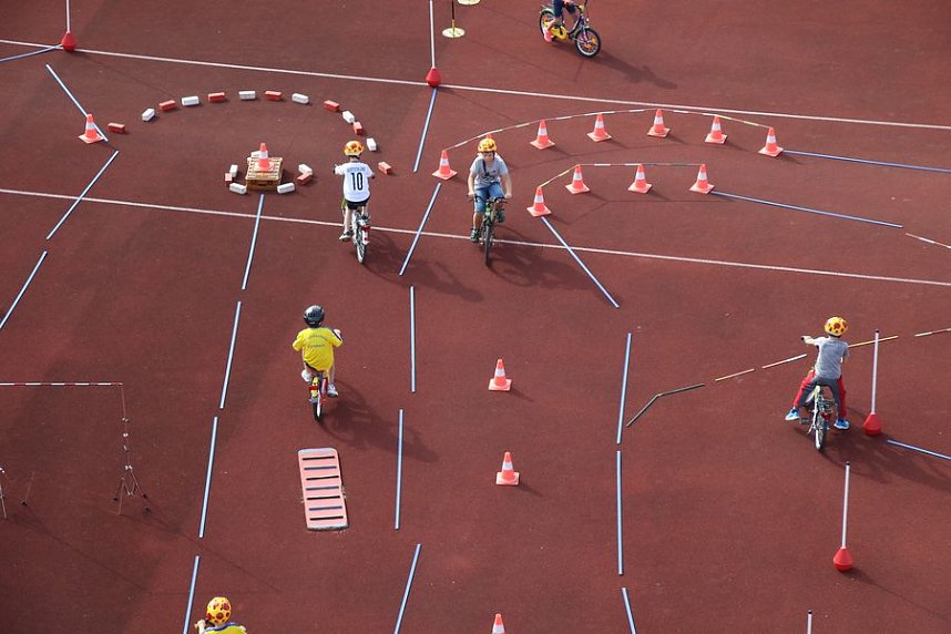 Schulanfangsaktionstag auf dem Hohekreuz-Sportplatz