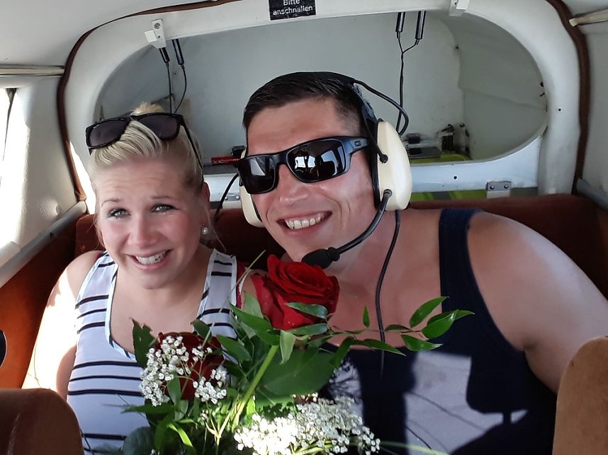 Flug auf Wolke sieben