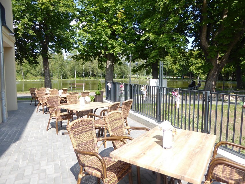 Wohnpark und Caf&eacute; eingeweiht