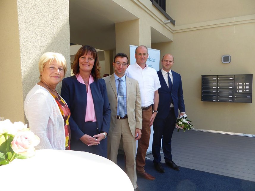 Wohnpark und Caf&eacute; eingeweiht