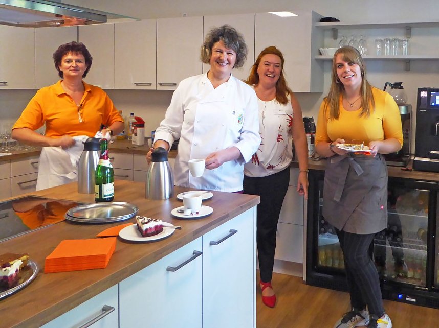 Wohnpark und Caf&eacute; eingeweiht