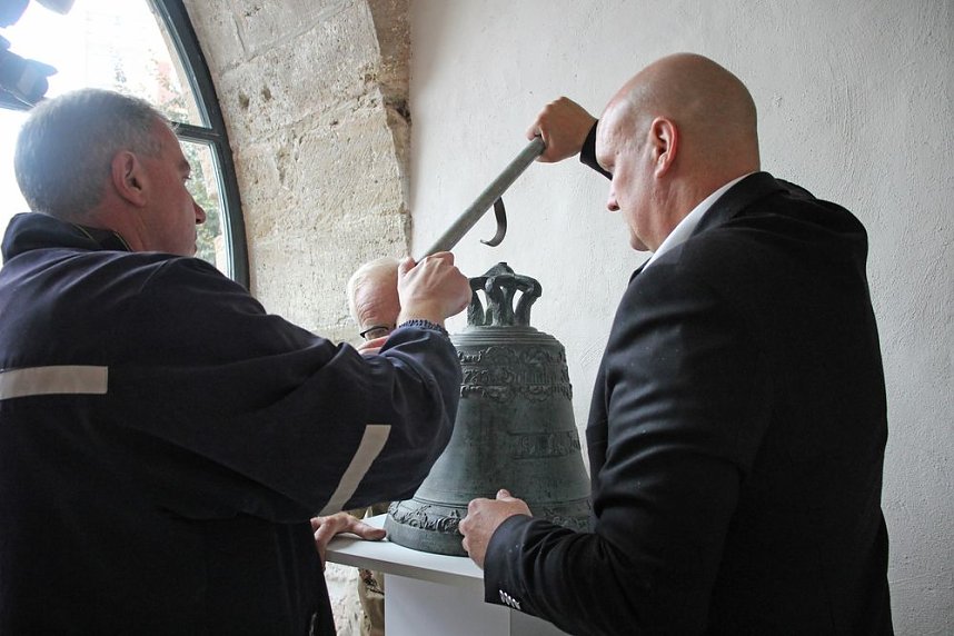 Glocke, die wohl nie l&auml;utete, ist zur&uuml;ck