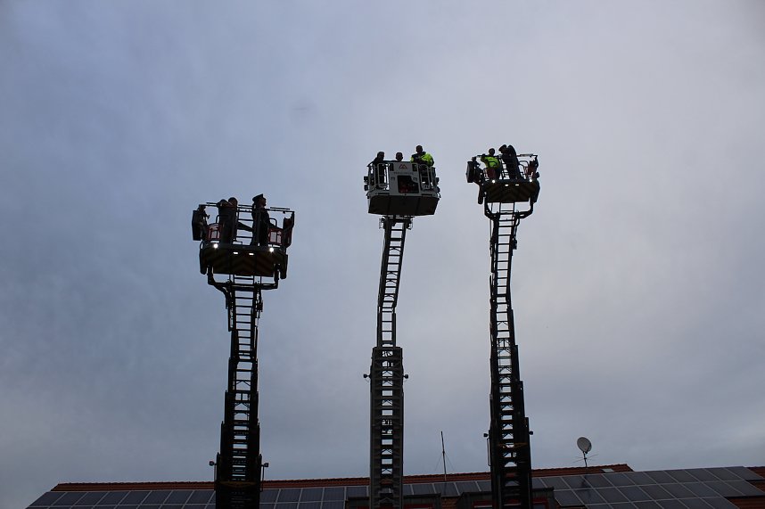 Drehleiter&uuml;bergabe Bleicherode