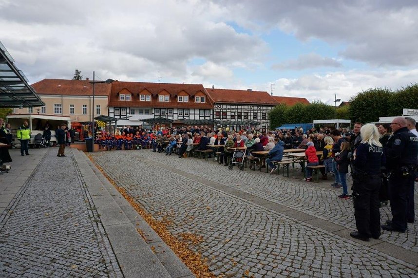 Dankesch&ouml;n-Veranstaltung f&uuml;r die Wehren. 