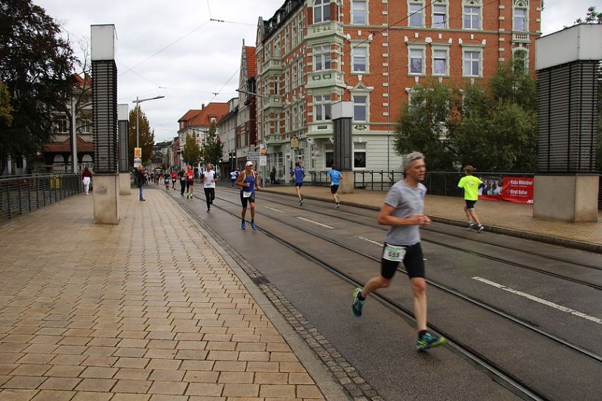 15. Nordh&auml;user City-Lauf gestartet
