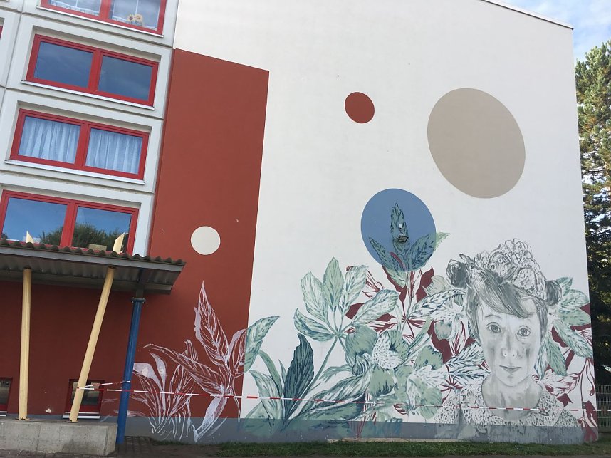 Grau war gestern � ab heute wird es bunt