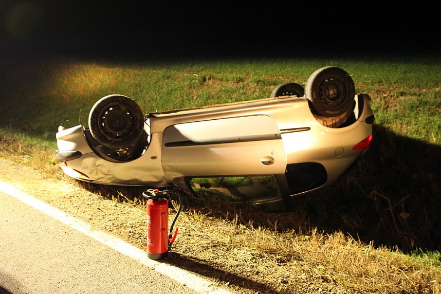 &Uuml;berschlagen und liegengeblieben