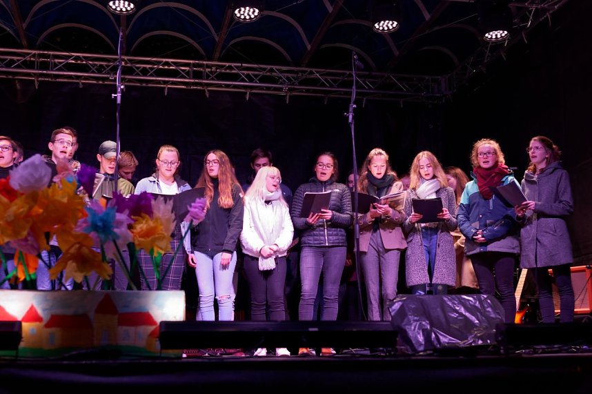 Herder-Gymnasium beteiligte sich am 30-j&auml;hrigen Jubil&auml;um zur Friedlichen Revolution mit anspruchsvollem Programm