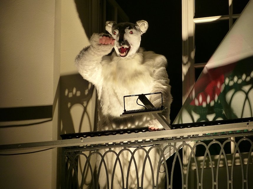 Der Plasma Service Nordhausen stand f&uuml;r das Nikolaus-T&uuml;rchen Pate