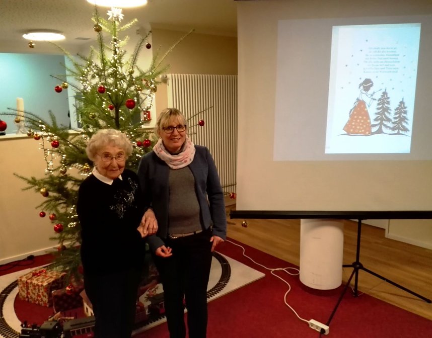 "Theater - Theater" Ausstellung im Sonnenhof