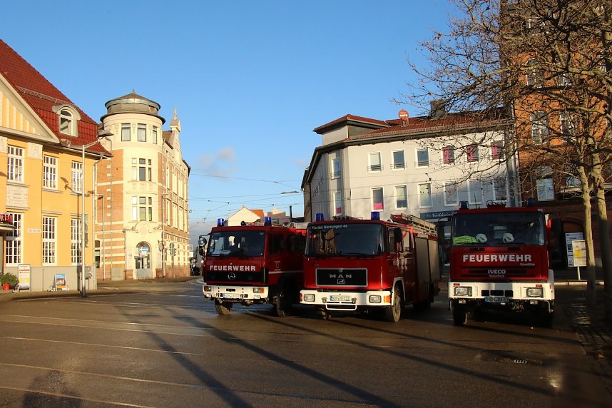 Friedenslicht &uuml;bergeben