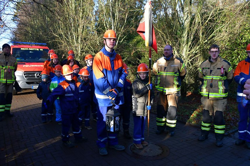 Friedenslicht am Schmetterlingsfeld