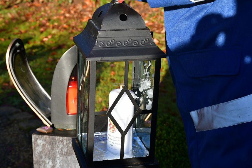 Friedenslicht am Schmetterlingsfeld