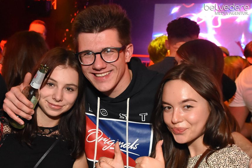 Party im Jugendclubhaus in Nordhausen - der Samstag