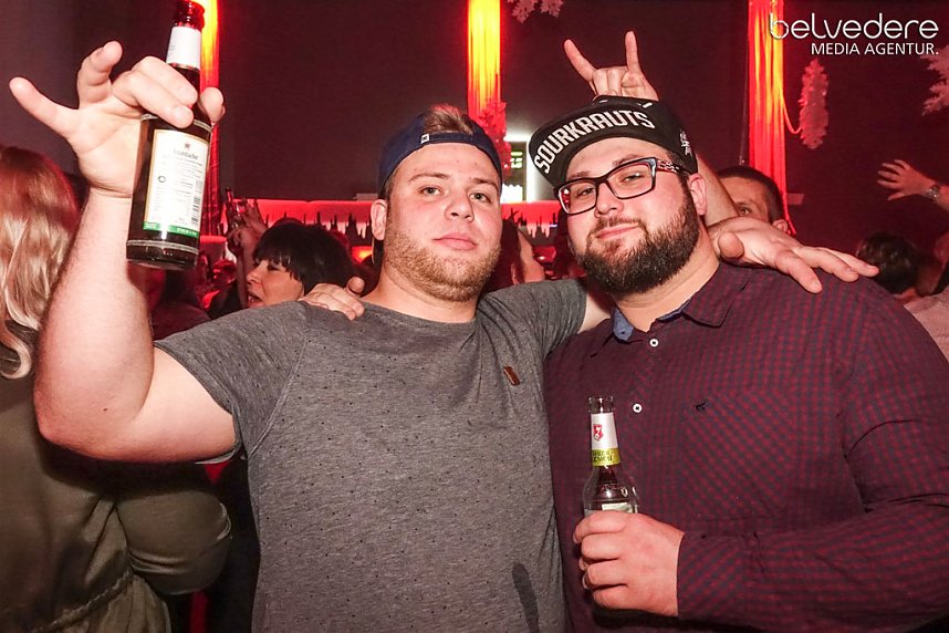 Party im Jugendclubhaus in Nordhausen - der Samstag