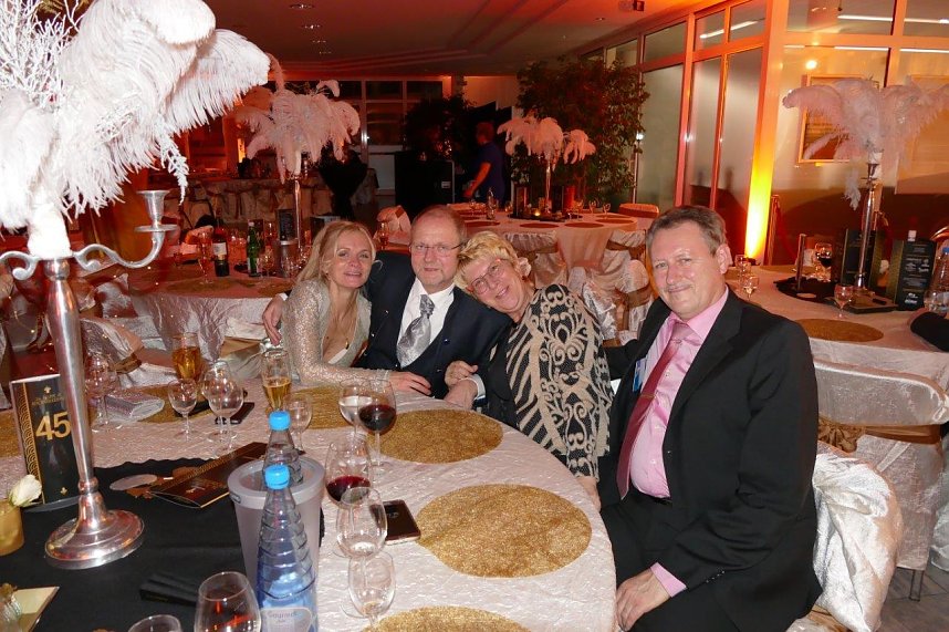 24. &Auml;rzte- Apothekerball