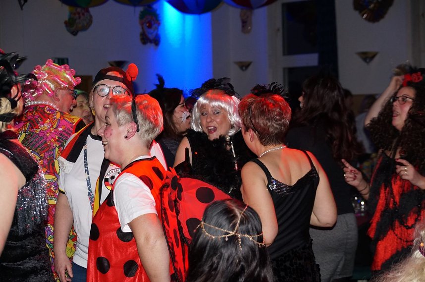 Weiberfastnacht in Leimbach