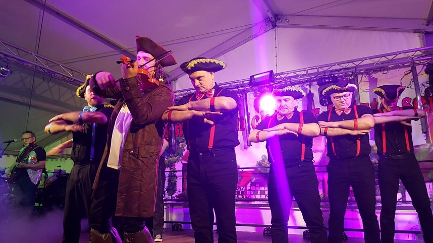 XXL-Karneval in G&ouml;rsbach