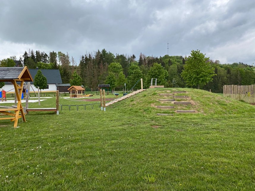 Toller Spielplatz in Petersdorf