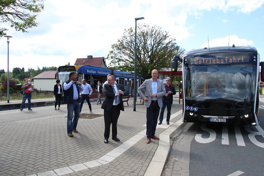 Elektroverkehr im S&uuml;dharz - der Landkreis erprobt zur Zeit einen neuen E-Bus