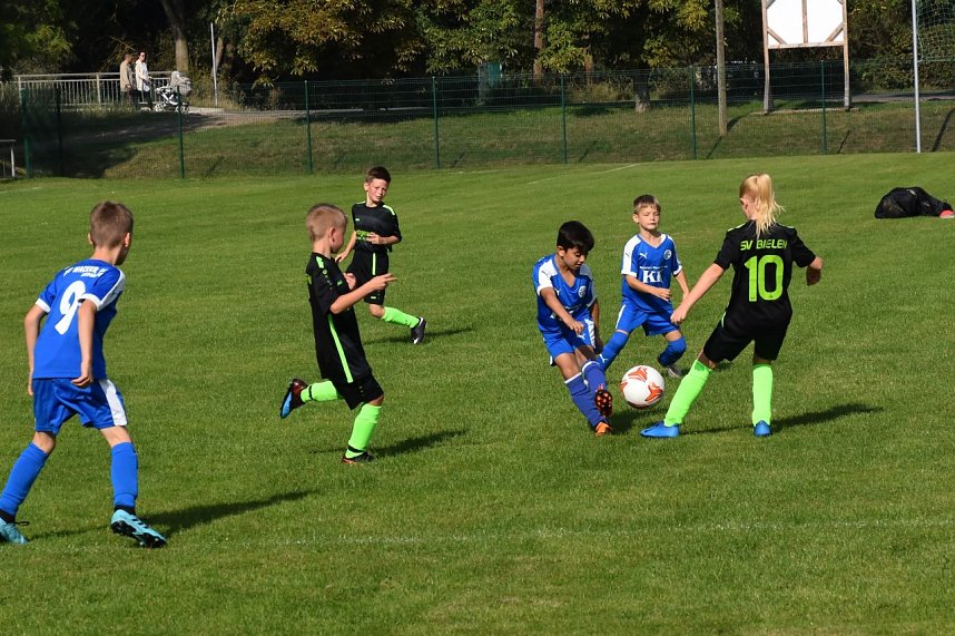 Wackers U9 trat in ihrem ersten Spiel gegen den Bielener Nachwuchs an