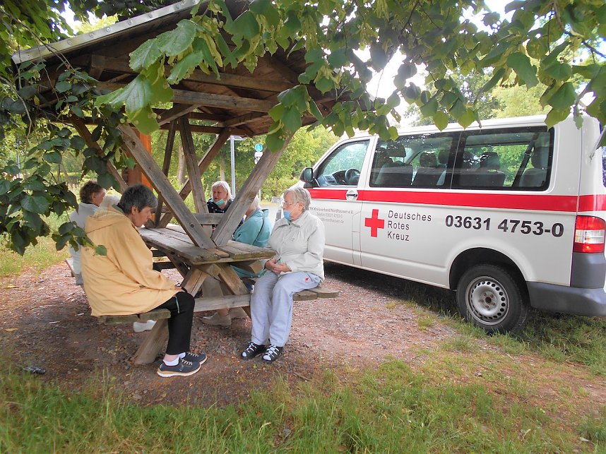 Sommerkativit&auml;ten im DRK-Pfelgeheim