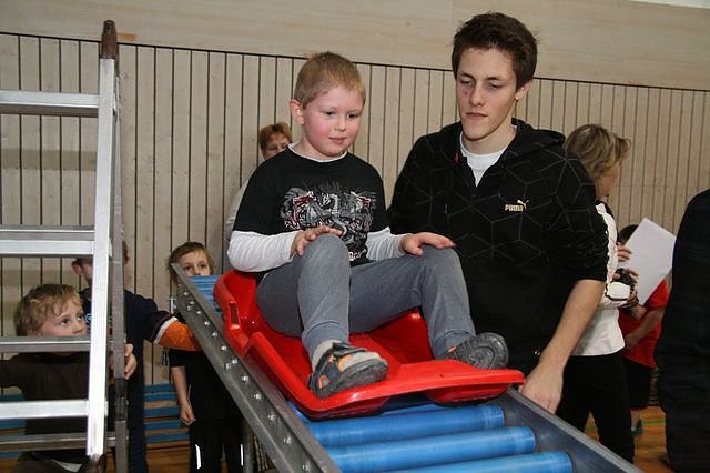 Spa&szlig; am Turnen