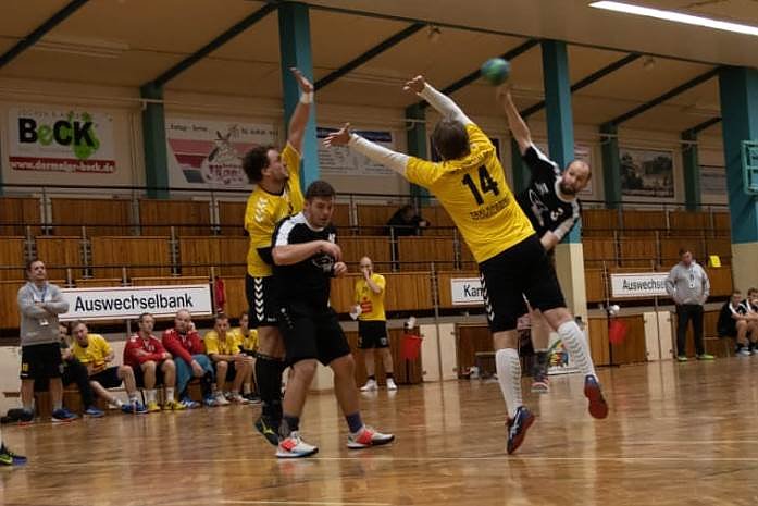 Die gro&szlig;en und kleinen Nordh&auml;user Handballer hatten zum Saisonstart viel zu tun