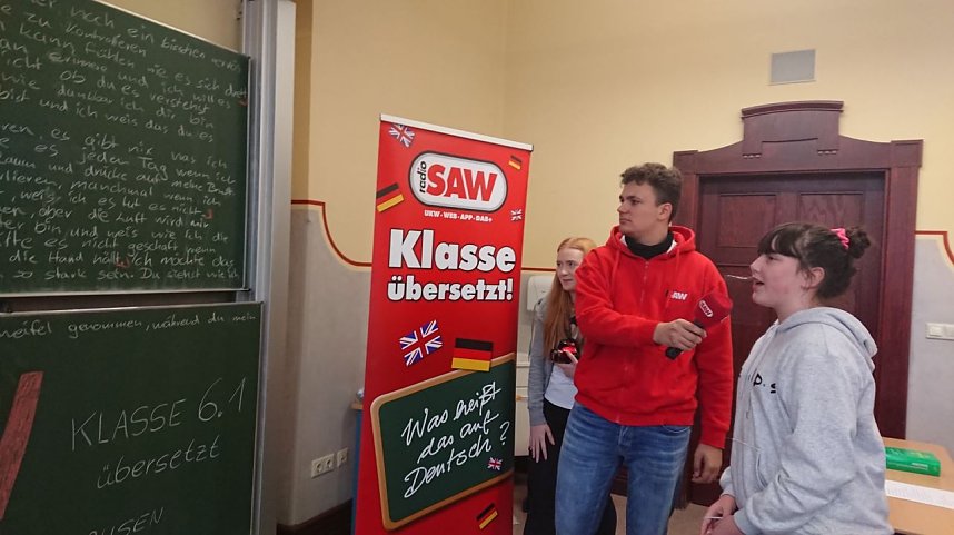 Englisch mal anders - Moderator Ted Stanetzky war am Herder-Gymnasium zu Gast