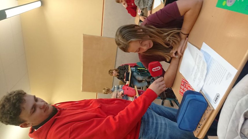 Englisch mal anders - Moderator Ted Stanetzky war am Herder-Gymnasium zu Gast