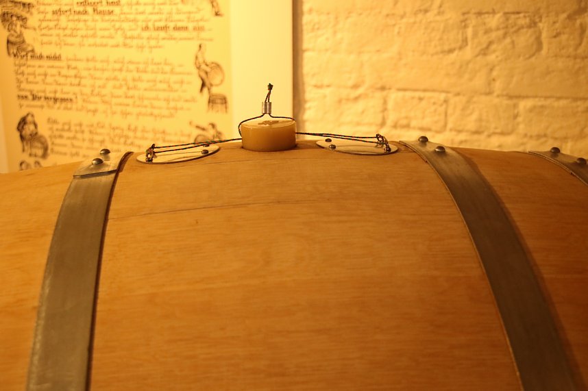 Das Jubil&auml;umsfass in der Tradi