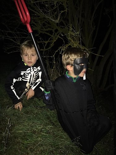 Finstere Gesellen in Niedersachswerfen