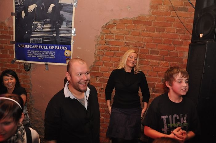 Mister Sushi & Mama Boom in der Destille