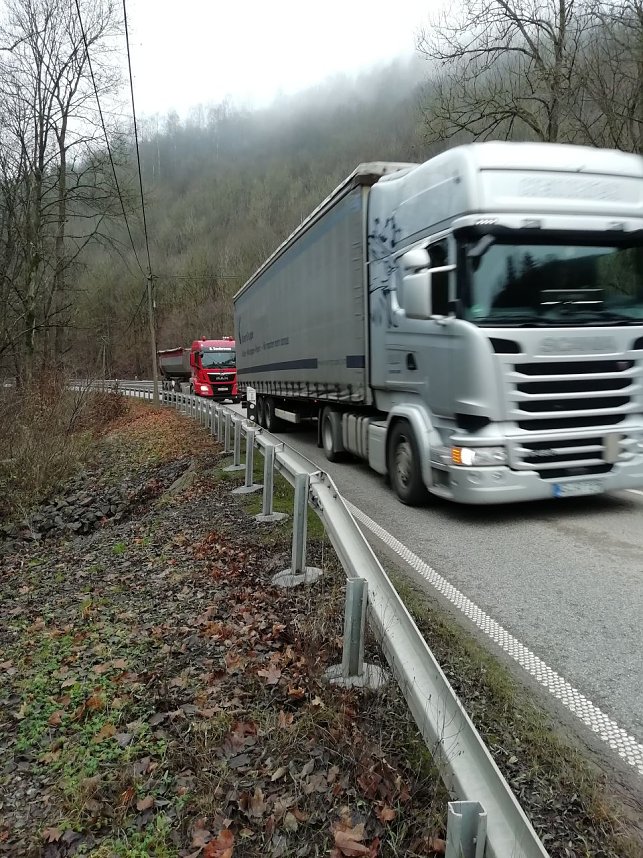 Gef&auml;hrlicher Weg zum Bahnhof