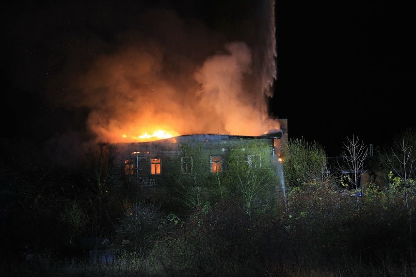 Brand auf dem Bahngel&auml;nde in Nordhausen