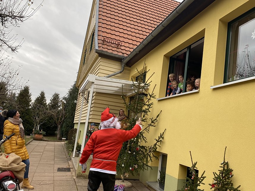 Nikolaus in Kita "Regenbogen"