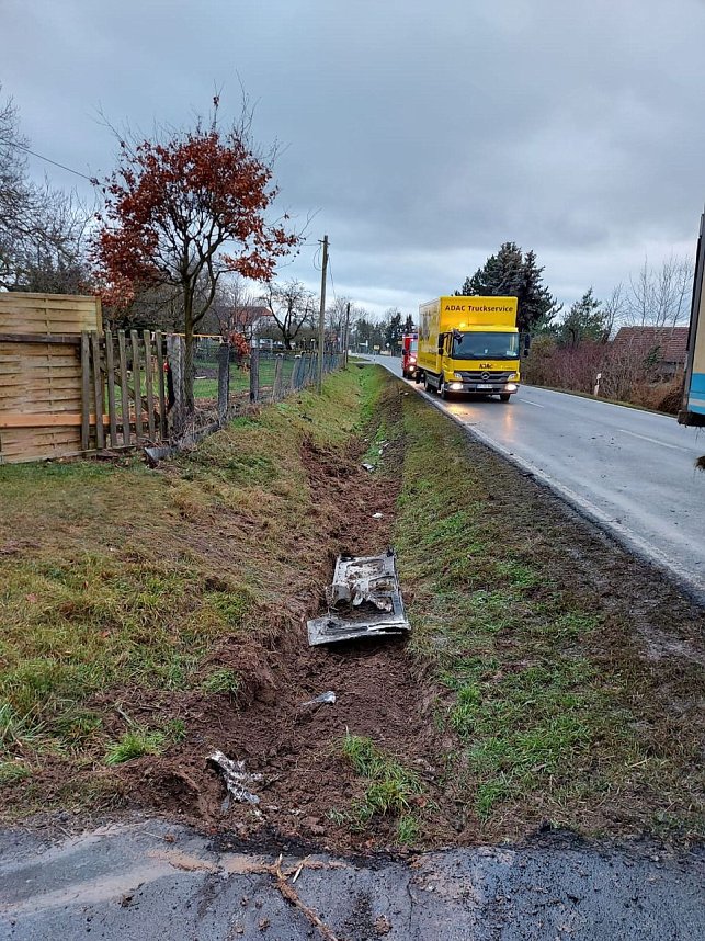LKW-Bergung bei Oberspier
