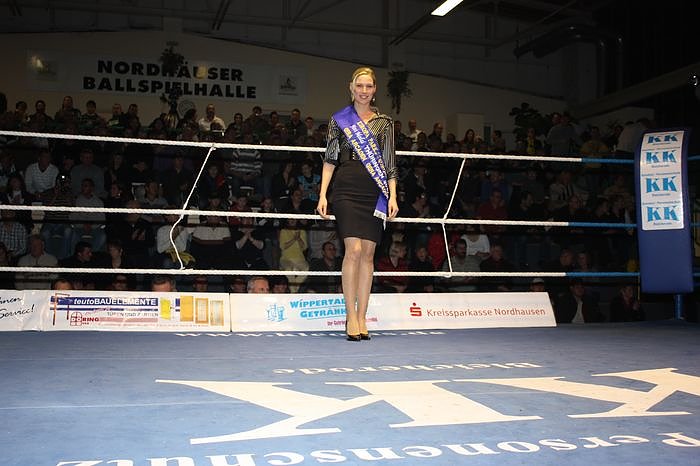 Dramatische Boxnach (1)