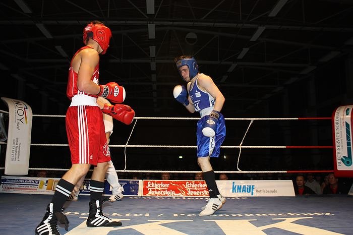 Dramatische Boxnacht (2)