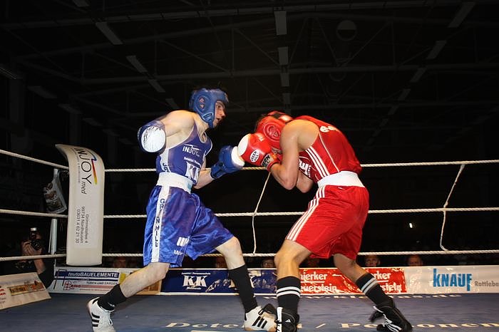 Dramatische Boxnacht (2)