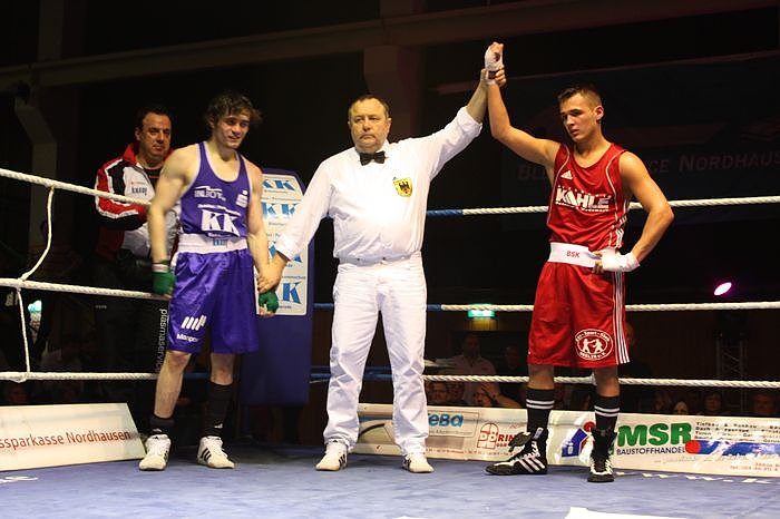 Dramatische Boxnacht (2)