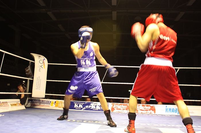 Dramatische Boxnacht (2)