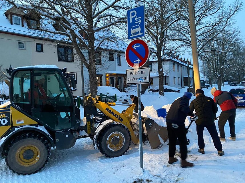 R&auml;umungsarbeiten an der Bleiche