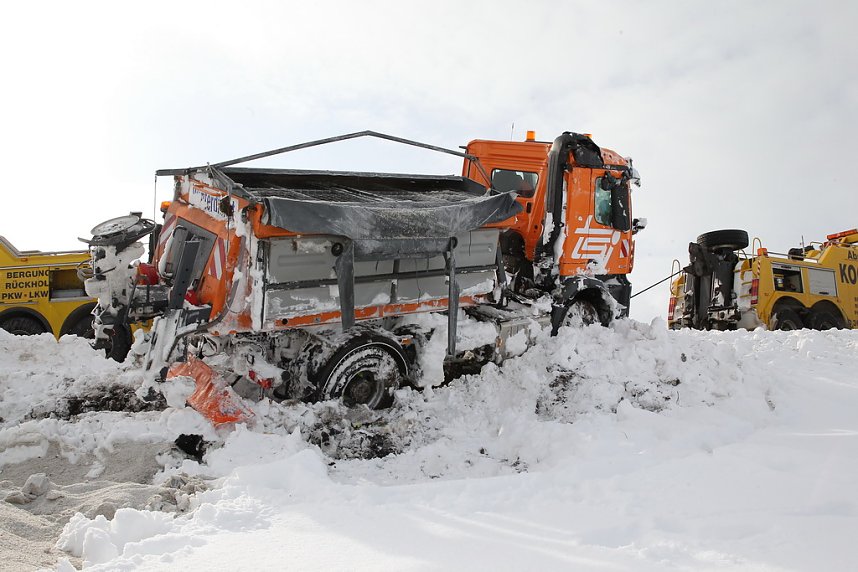 Schneepflug geborgen